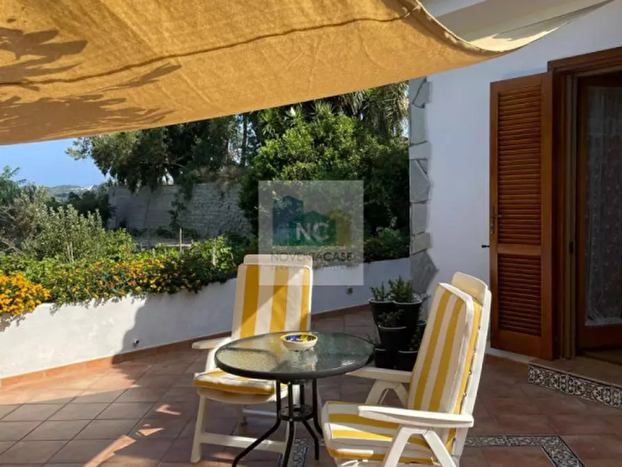 Immagine 57 di Villa in vendita  in via baiola 176 a Forio