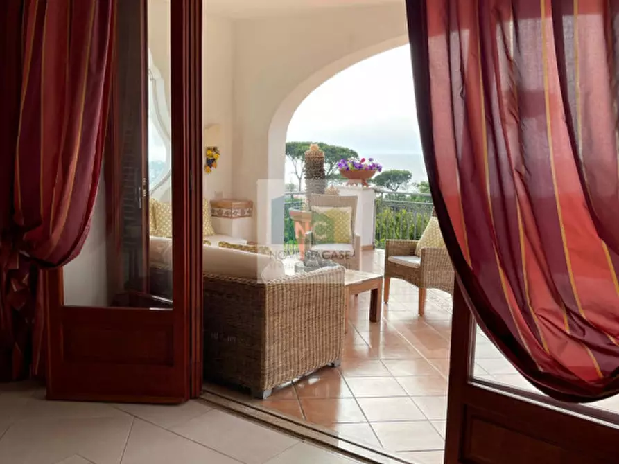 Immagine 67 di Villa in vendita  in via baiola 176 a Forio