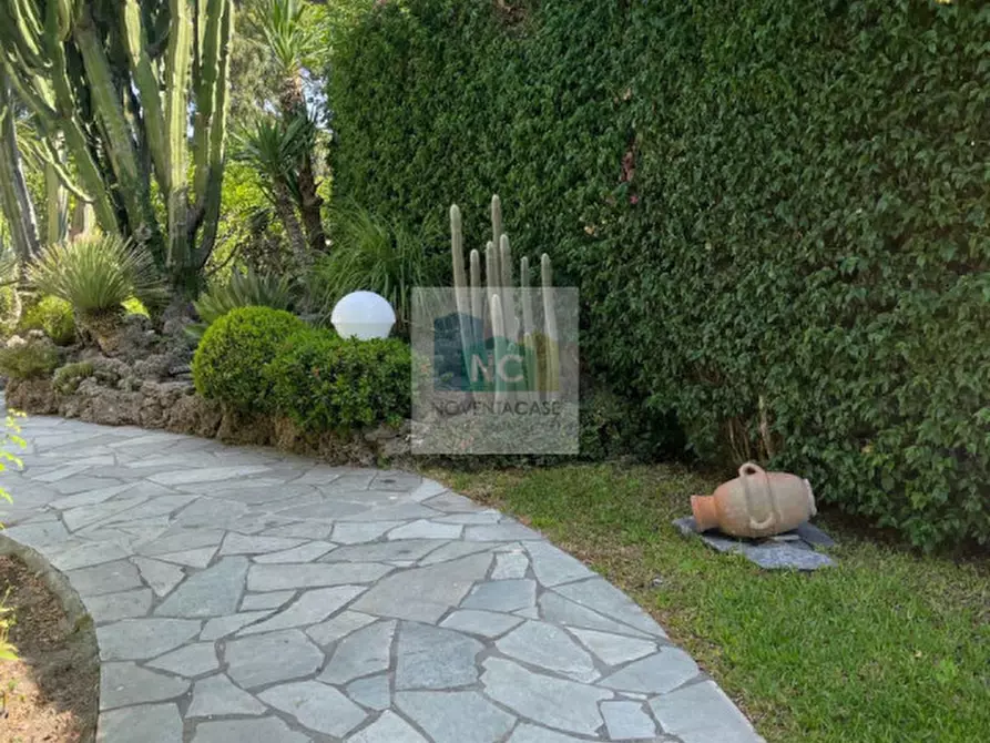 Immagine 71 di Villa in vendita  in via baiola 176 a Forio