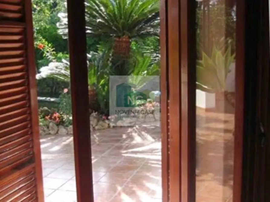 Immagine 81 di Villa in vendita  in via baiola 176 a Forio