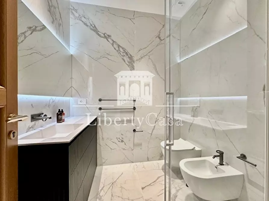 Immagine 14 di Appartamento in affitto  in Via Roma a Toscolano-Maderno