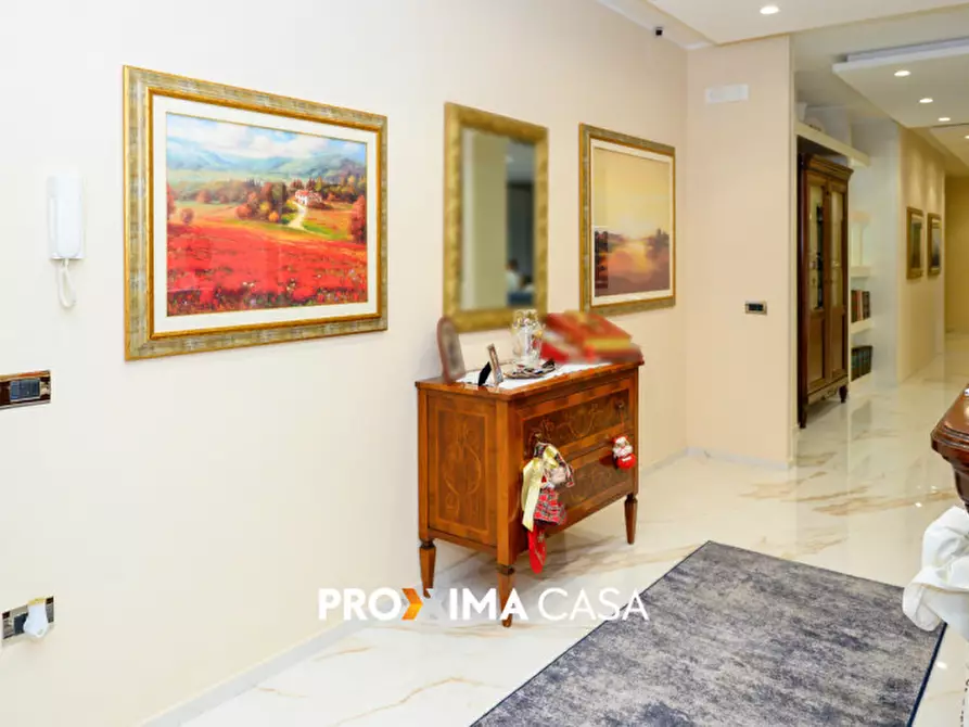 Immagine 28 di Appartamento in vendita  in via Plava 14 a Battipaglia