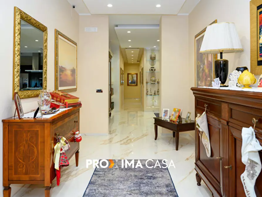 Immagine 29 di Appartamento in vendita  in via Plava 14 a Battipaglia