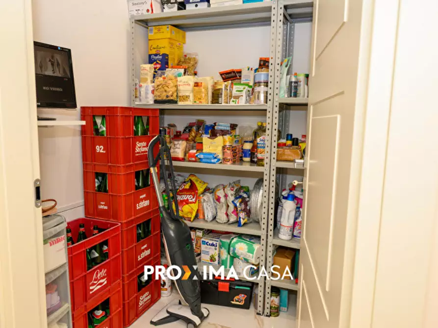 Immagine 32 di Appartamento in vendita  in via Plava 14 a Battipaglia