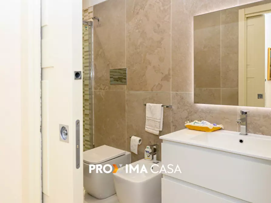 Immagine 42 di Appartamento in vendita  in via Plava 14 a Battipaglia