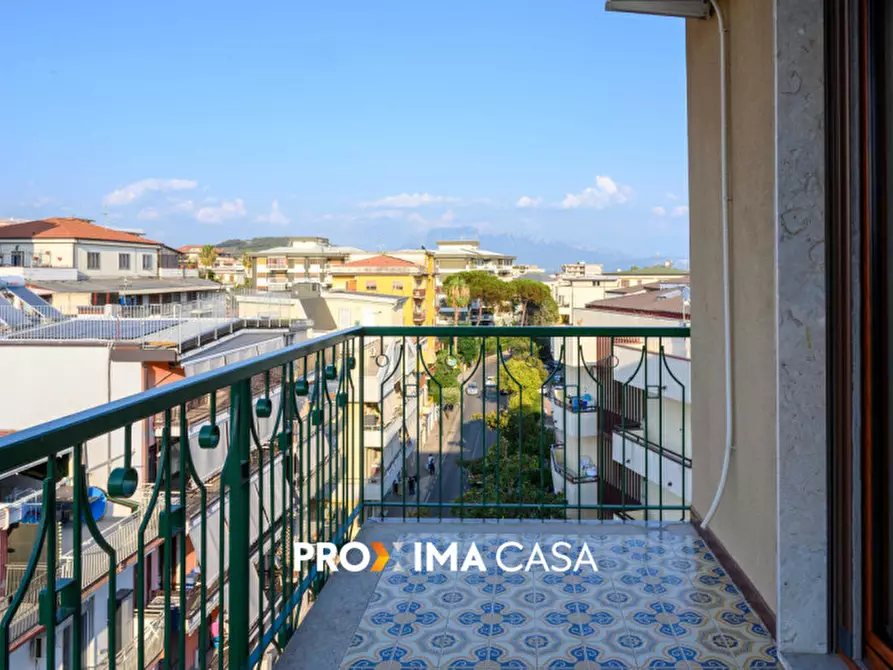 Immagine 52 di Appartamento in vendita  in via Plava 14 a Battipaglia