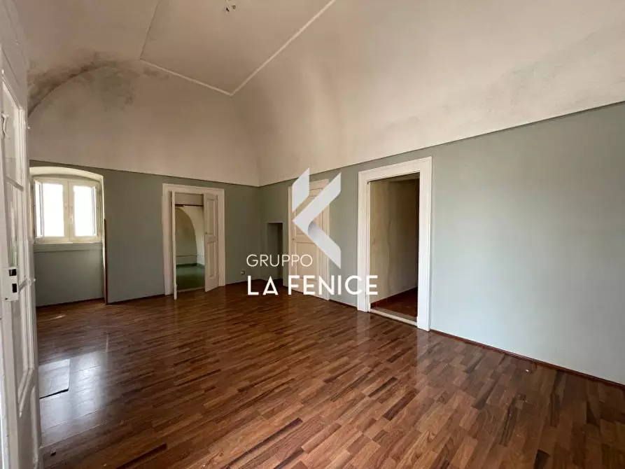 Immagine 11 di Casa indipendente in vendita  in via Dura a Locorotondo