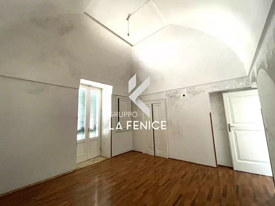 Immagine 12 di Casa indipendente in vendita  in via Dura a Locorotondo