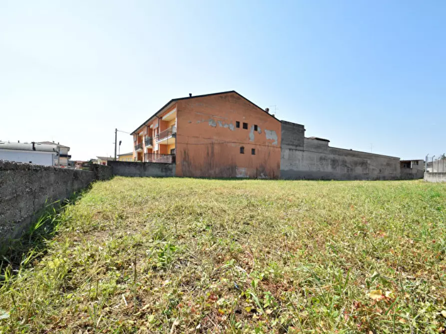 Immagine 4 di Terreno in vendita  in Via Polda a Bussolengo