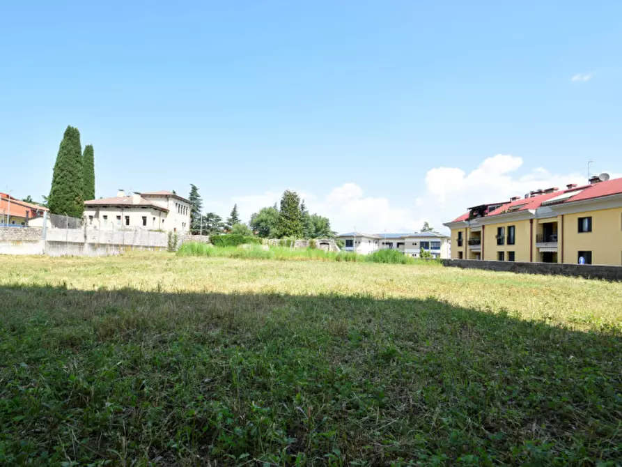 Immagine 10 di Terreno in vendita  in Via Polda a Bussolengo