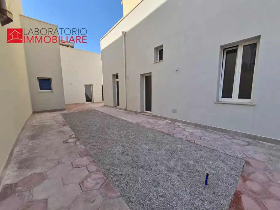 Immagine 5 di Appartamento in vendita  in via Provinciale a Guagnano