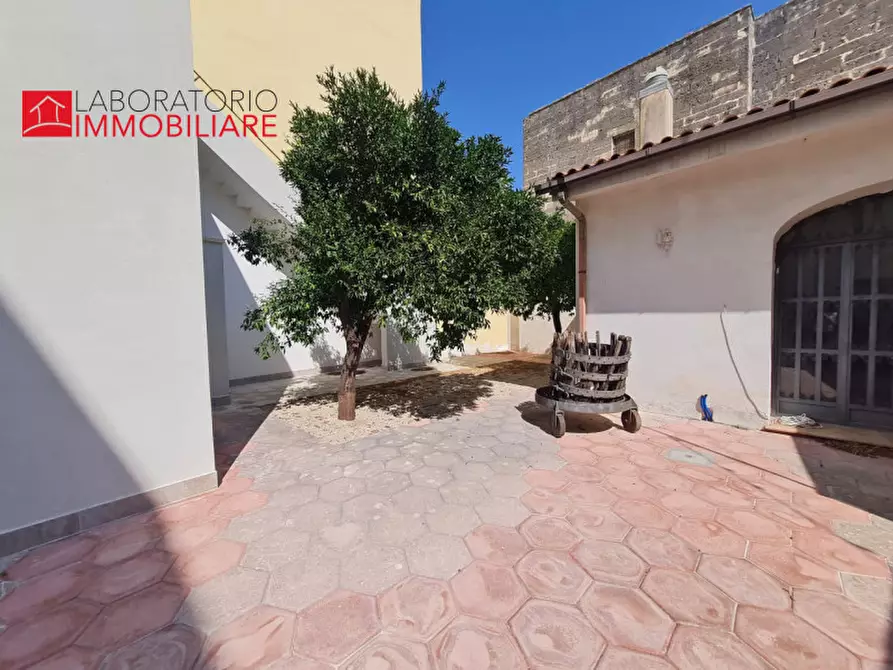 Immagine 6 di Appartamento in vendita  in via Provinciale a Guagnano