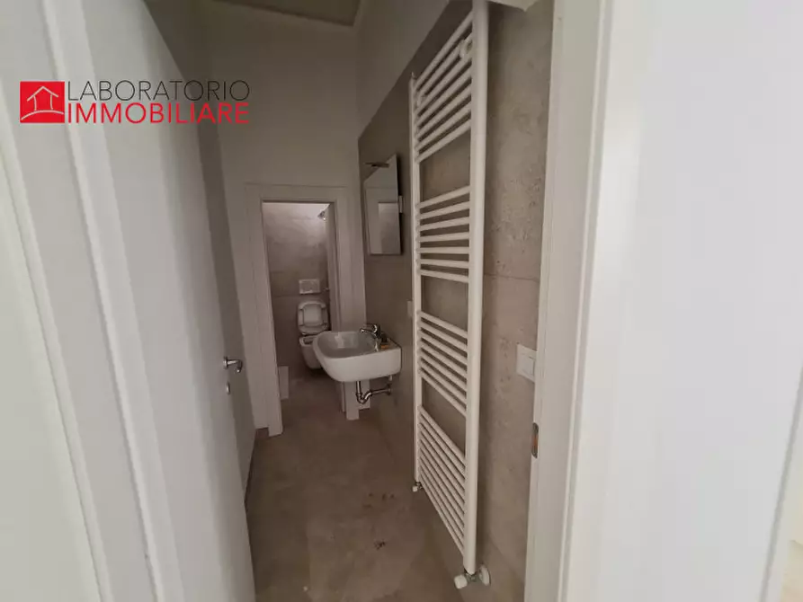 Immagine 20 di Appartamento in vendita  in via Provinciale a Guagnano