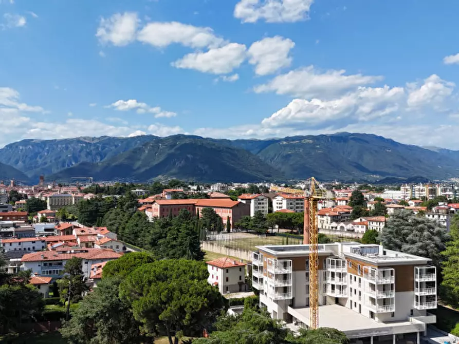 Immagine 5 di Appartamento in vendita  in Via Cereria a Bassano Del Grappa