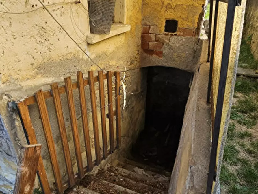 Immagine 10 di Rustico / casale in vendita  in Frazione Doblazio a Pont Canavese