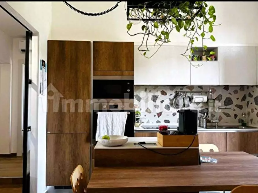 Immagine 3 di Appartamento in vendita  in Via Emilia Ponente 87 a Bologna