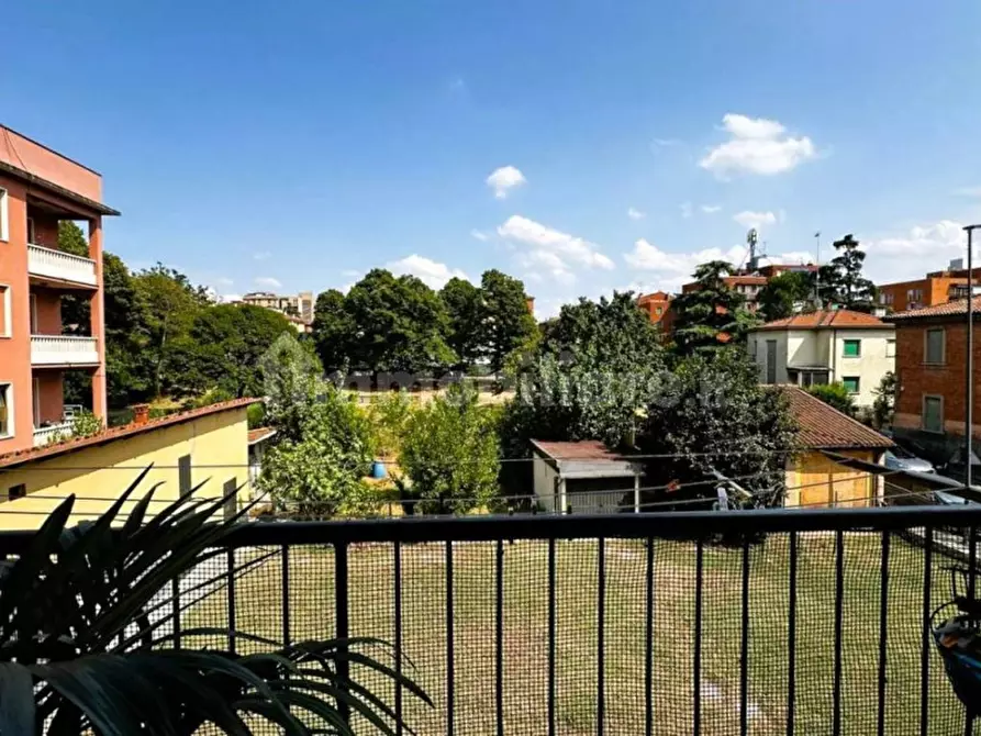 Immagine 16 di Appartamento in vendita  in Via Emilia Ponente 87 a Bologna
