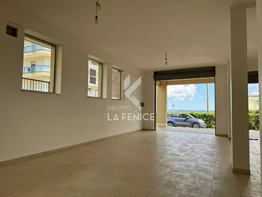 Immagine 8 di Attività commerciale in vendita  in Via Sallustio 32 a Martina Franca