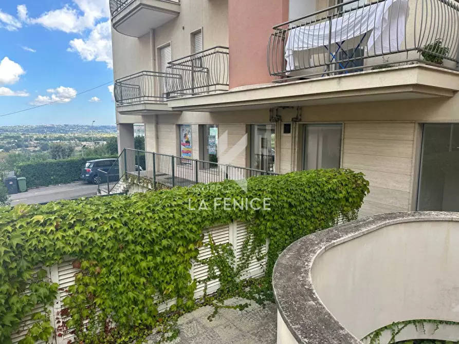 Immagine 17 di Attività commerciale in vendita  in Via Sallustio 32 a Martina Franca