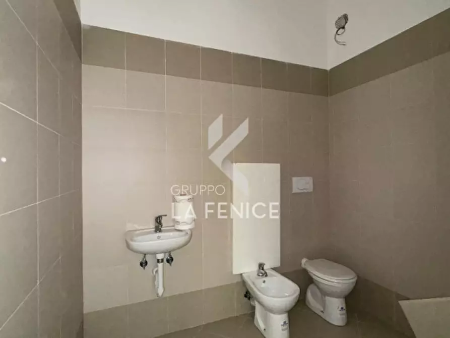 Immagine 28 di Attività commerciale in vendita  in Via Sallustio 32 a Martina Franca