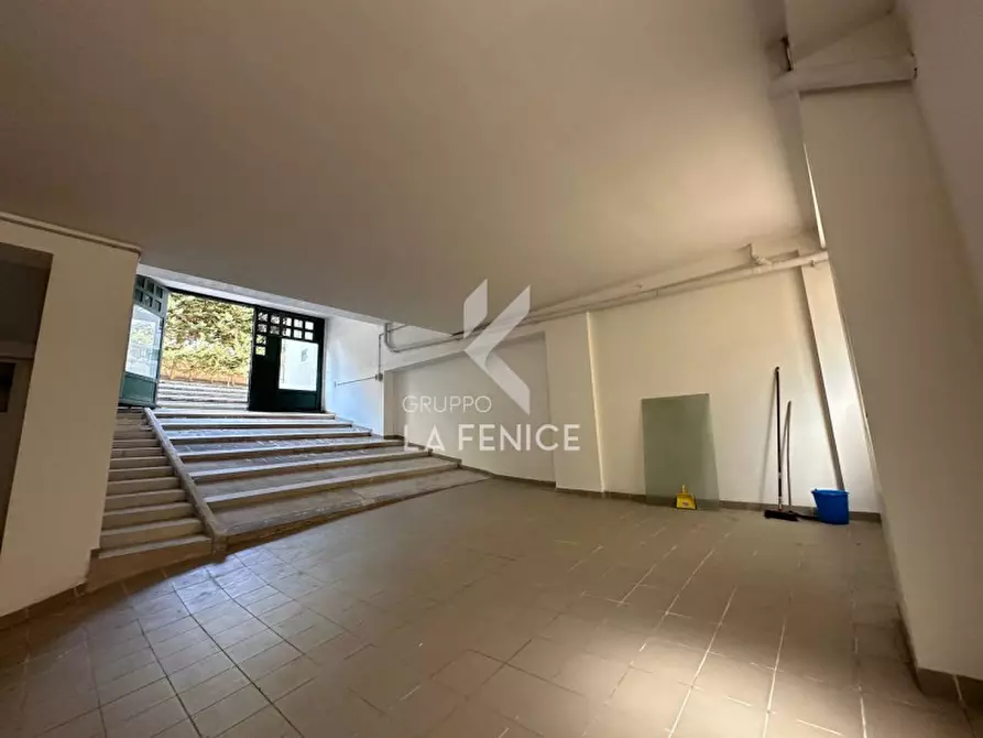 Immagine 12 di Magazzino in vendita  in Via Mottola 27/N a Martina Franca