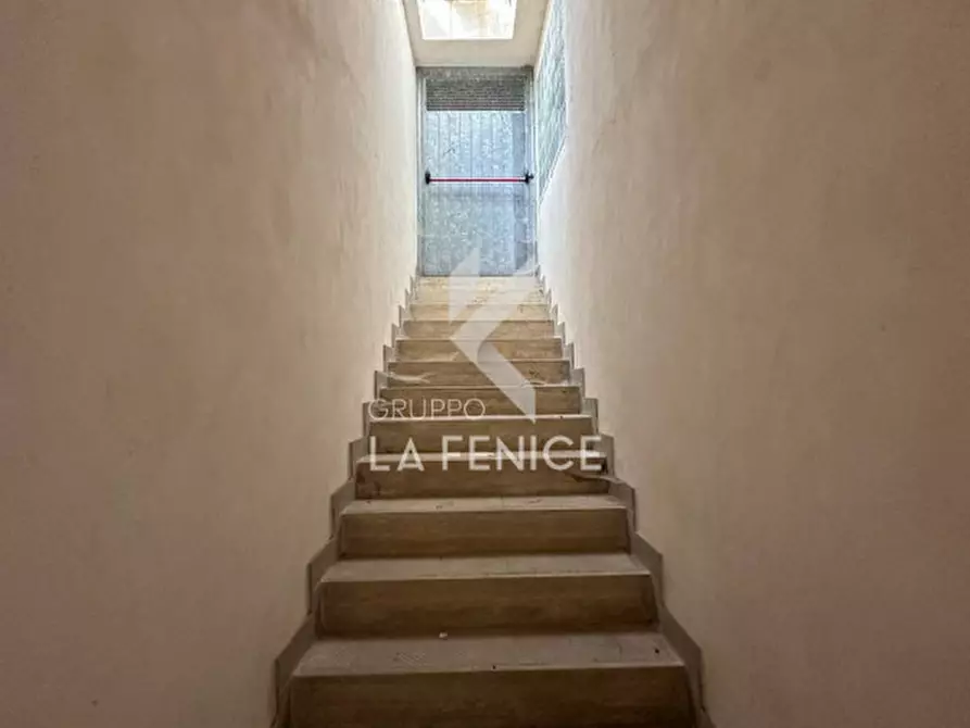 Immagine 17 di Magazzino in vendita  in Via Mottola 27/N a Martina Franca