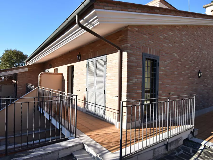 Immagine 1 di Appartamento in vendita  in VIA ARGENTERA a Roma