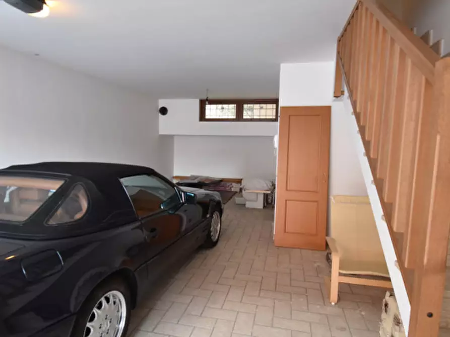 Immagine 8 di Appartamento in vendita  in VIA ARGENTERA a Roma