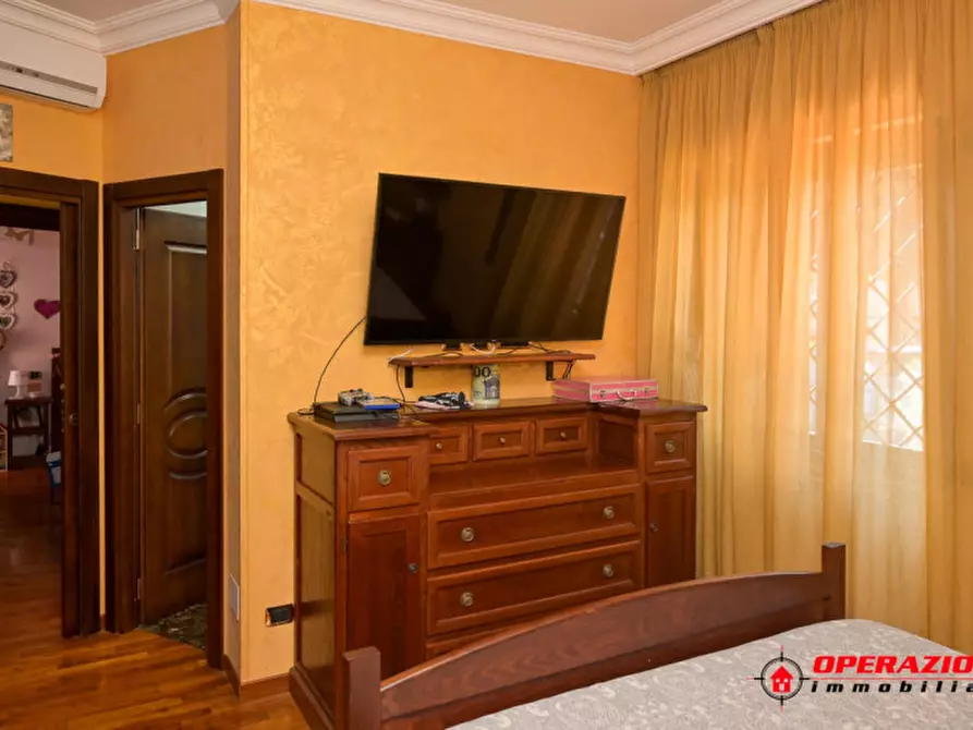 Immagine 25 di Villa in vendita  in via alfonso gallo a Roma