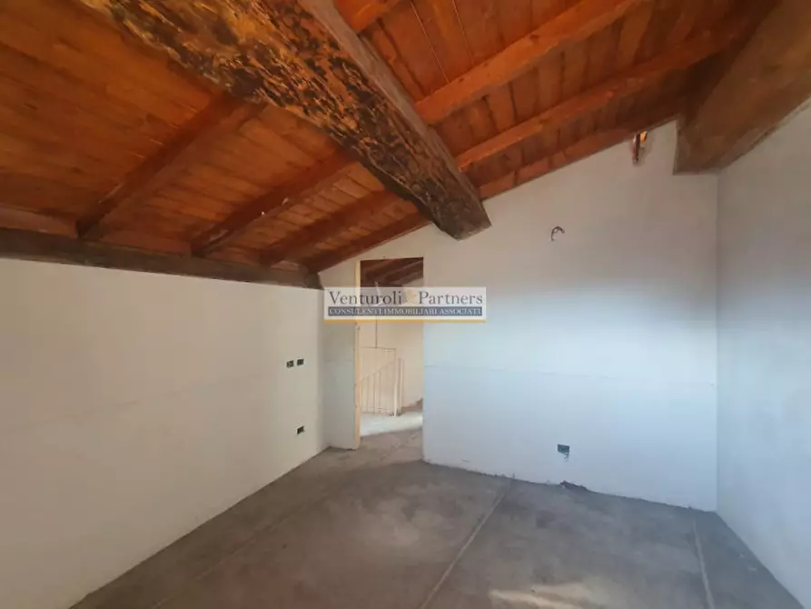 Immagine 9 di Appartamento in vendita  in Via Trento a Toscolano-Maderno