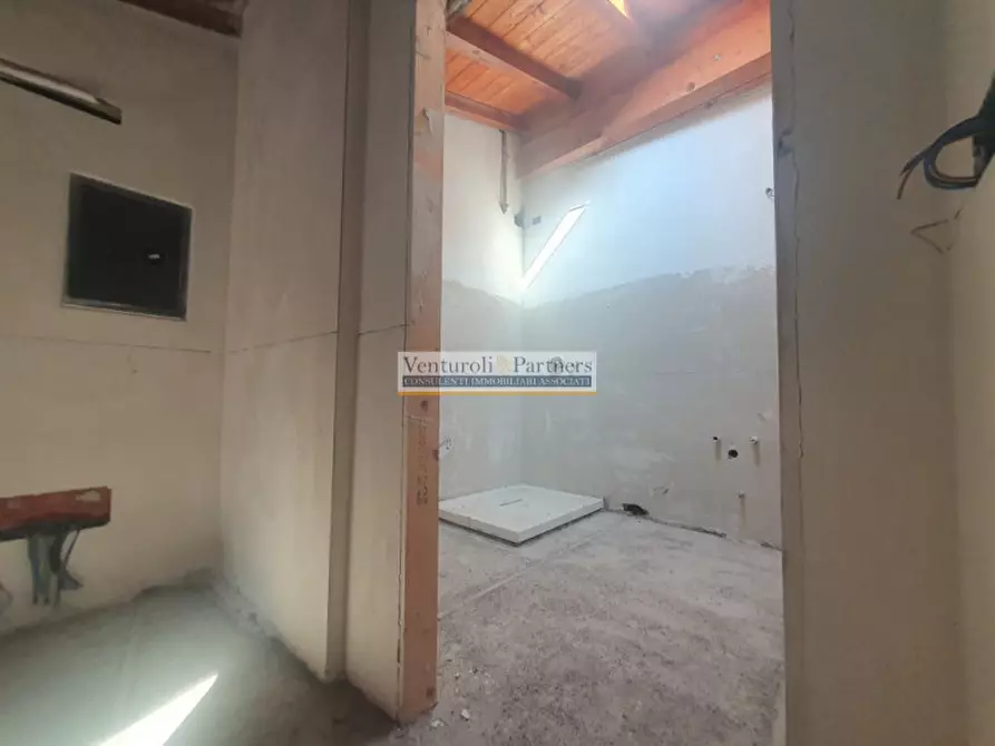 Immagine 10 di Appartamento in vendita  in Via Trento a Toscolano-Maderno