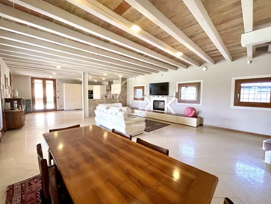 Immagine 26 di Villa in vendita  in Strada Santa Cristina a Peschiera Del Garda