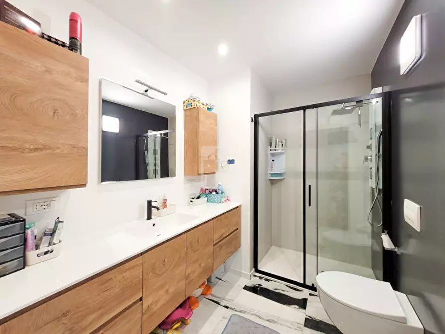 Immagine 19 di Appartamento in vendita  in Via Fornasetta a Riva Del Garda