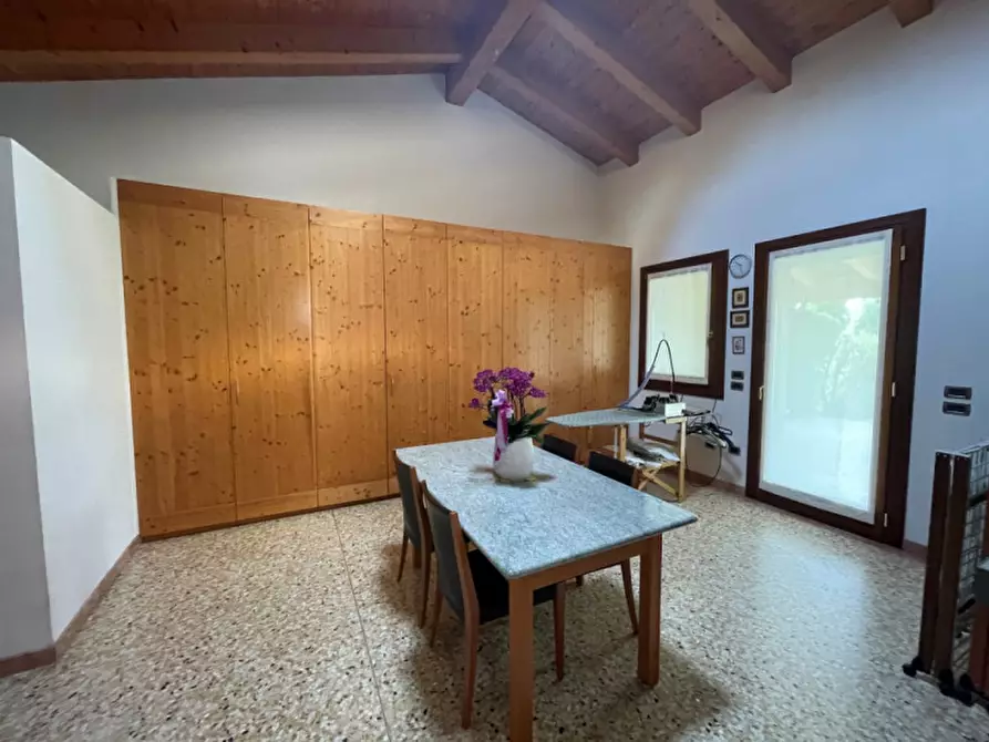 Immagine 20 di Villa in vendita  in via Montegrande a Vicenza