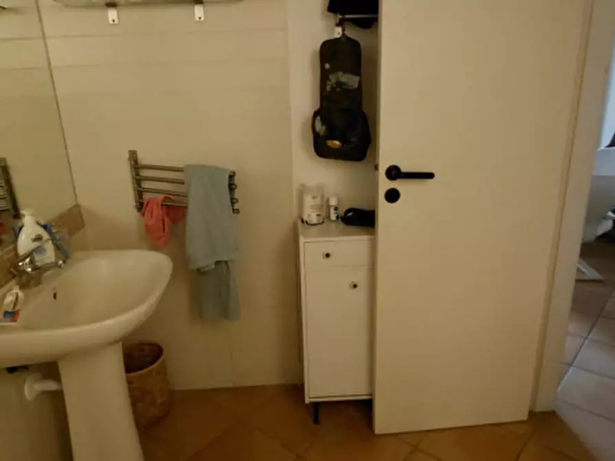 Immagine 18 di Appartamento in vendita  in Via Villari 22 a Napoli