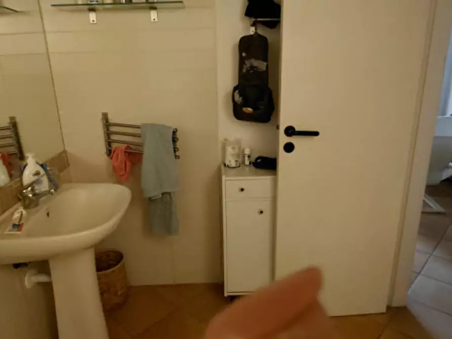 Immagine 19 di Appartamento in vendita  in Via Villari 22 a Napoli