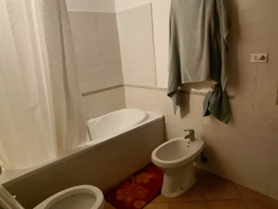 Immagine 21 di Appartamento in vendita  in Via Villari 22 a Napoli