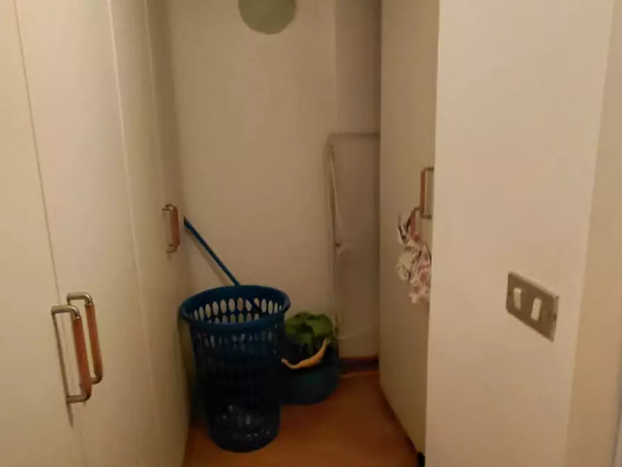 Immagine 23 di Appartamento in vendita  in Via Villari 22 a Napoli