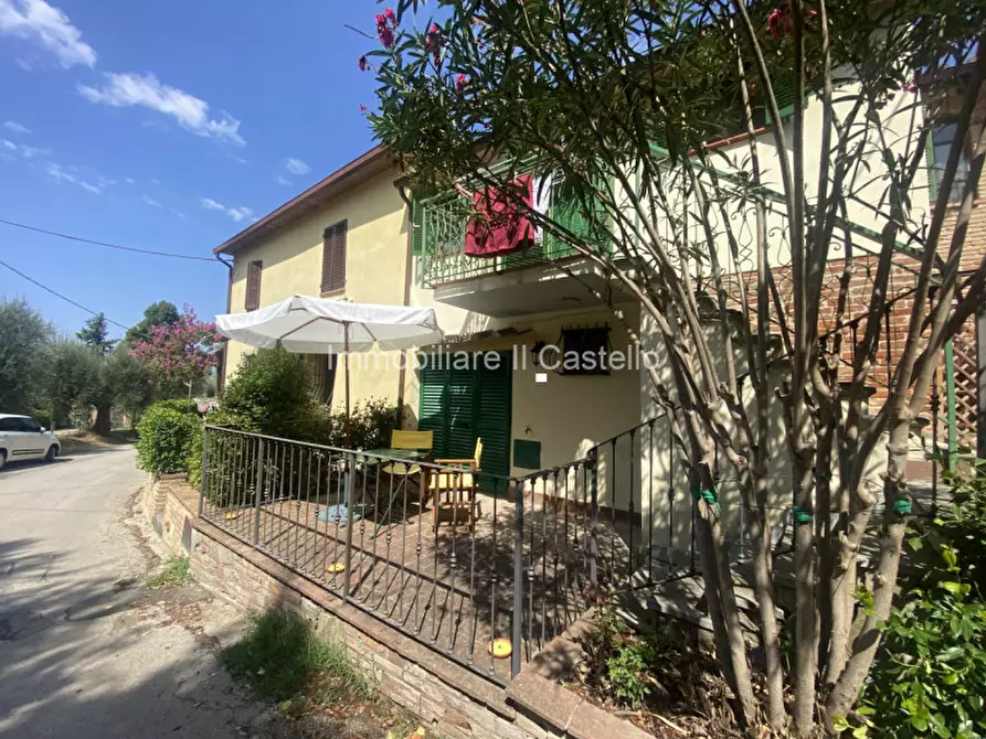 Immagine 34 di Villetta a schiera in vendita  in Badia a Castiglione Del Lago