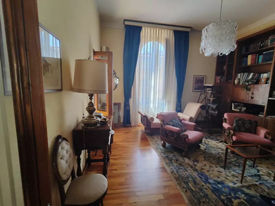 Immagine 2 di Appartamento in vendita  in PIAZZA MATTEOTTI a Empoli