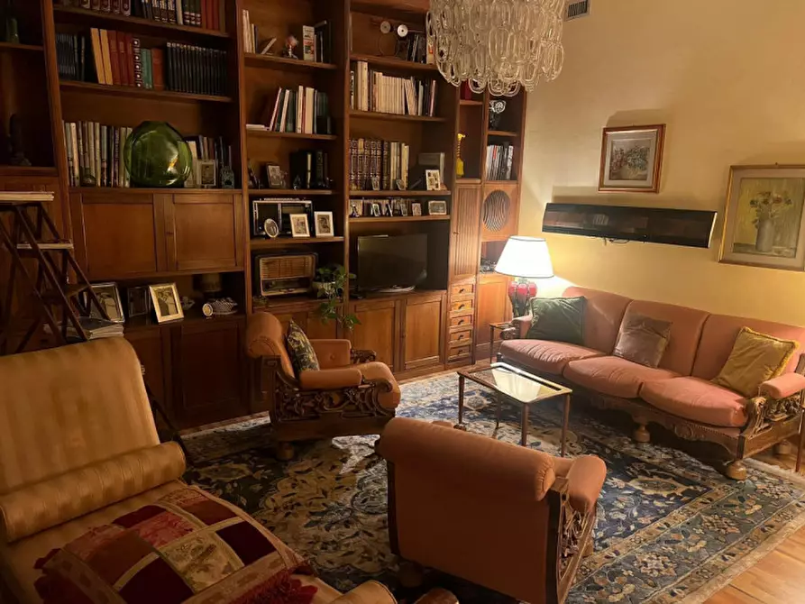 Immagine 36 di Appartamento in vendita  in PIAZZA MATTEOTTI a Empoli