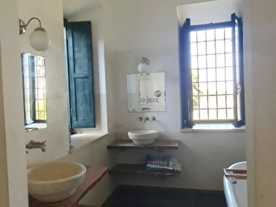 Immagine 7 di Villa in vendita  in Via di Fioranello a Roma