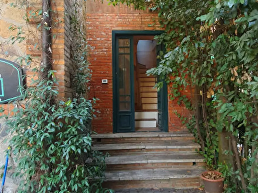 Immagine 15 di Villa in vendita  in Via di Fioranello a Roma