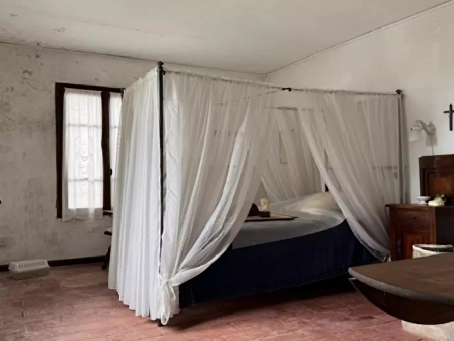 Immagine 22 di Casa indipendente in vendita  a Vernasca