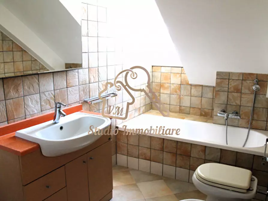 Immagine 21 di Appartamento in vendita  in Via Antonio Giammarile, 13 a Castelnuovo Di Porto