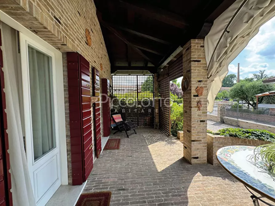 Immagine 5 di Villa in vendita  in via Meucci a Salzano