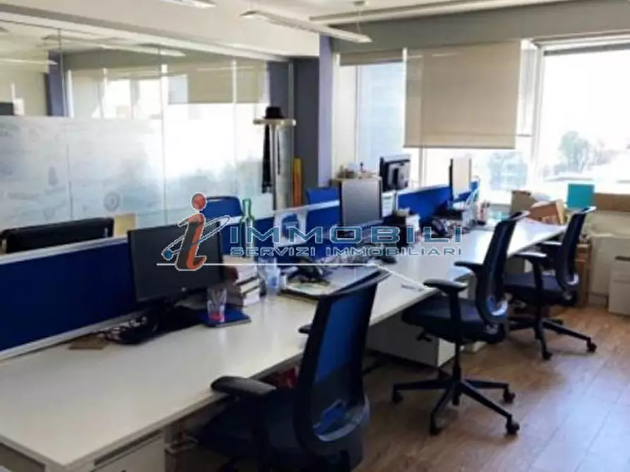 Immagine 2 di Ufficio in affitto  in VIALE MONZA a Milano