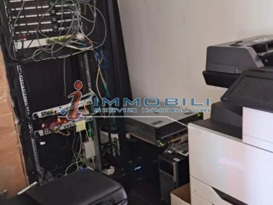 Immagine 13 di Ufficio in affitto  in VIALE MONZA a Milano