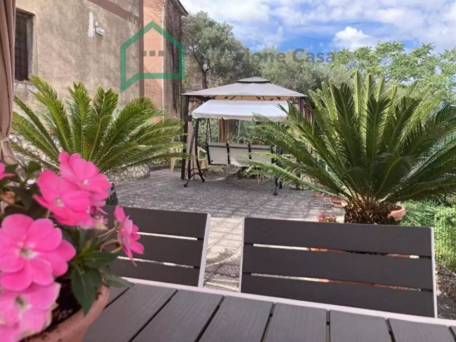 Immagine 6 di Casa indipendente in vendita  in PIAZZA DEI MARTIRI a Ceppaloni