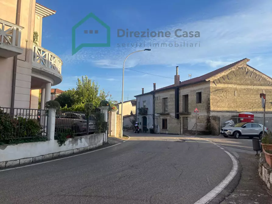 Immagine 21 di Casa indipendente in vendita  in PIAZZA DEI MARTIRI a Ceppaloni